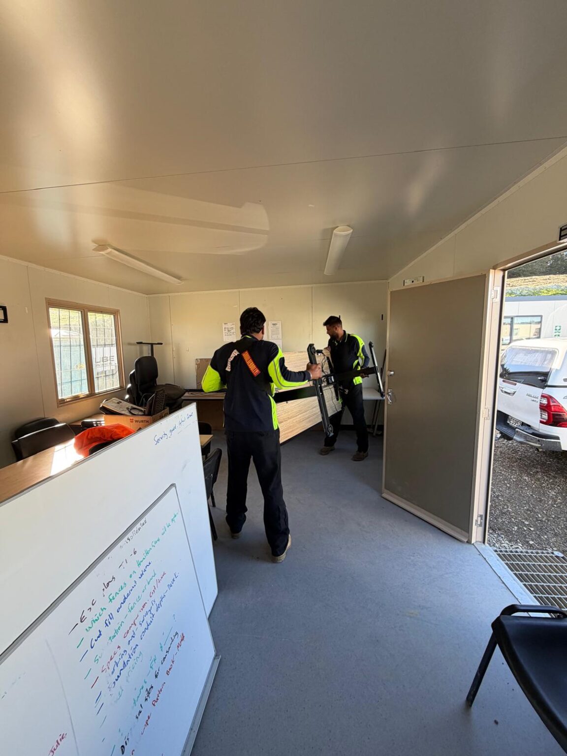 Professional House Movers for a Smooth Transition